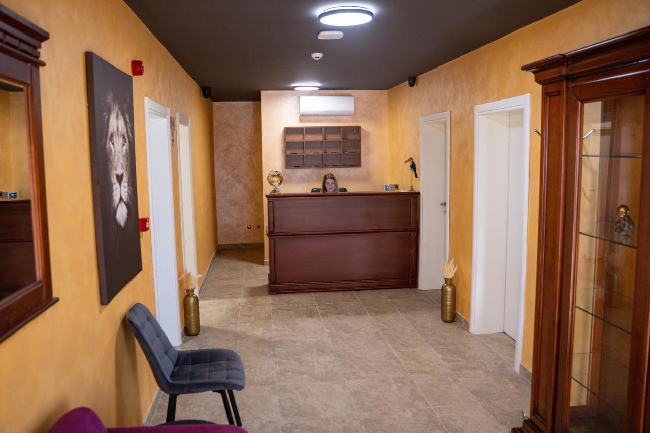 Motel Zeta Lux Mitrovici  Exterior photo