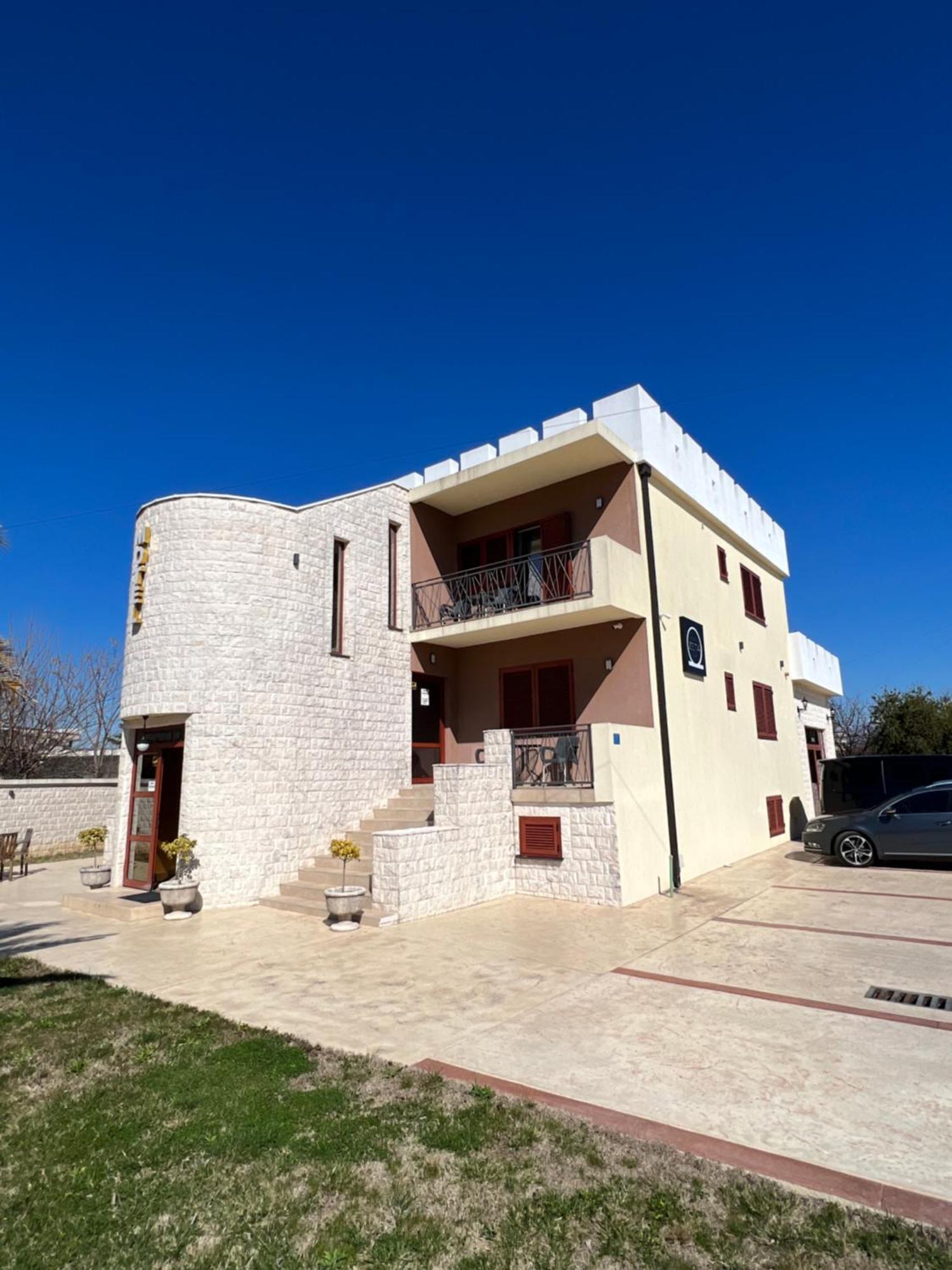 Motel Zeta Lux Mitrovici  Exterior photo